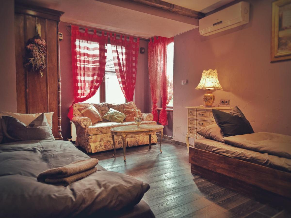 Тhe Bohemian Lodge-Entire House With Sauna Wielkie Tyrnowo Zewnętrze zdjęcie