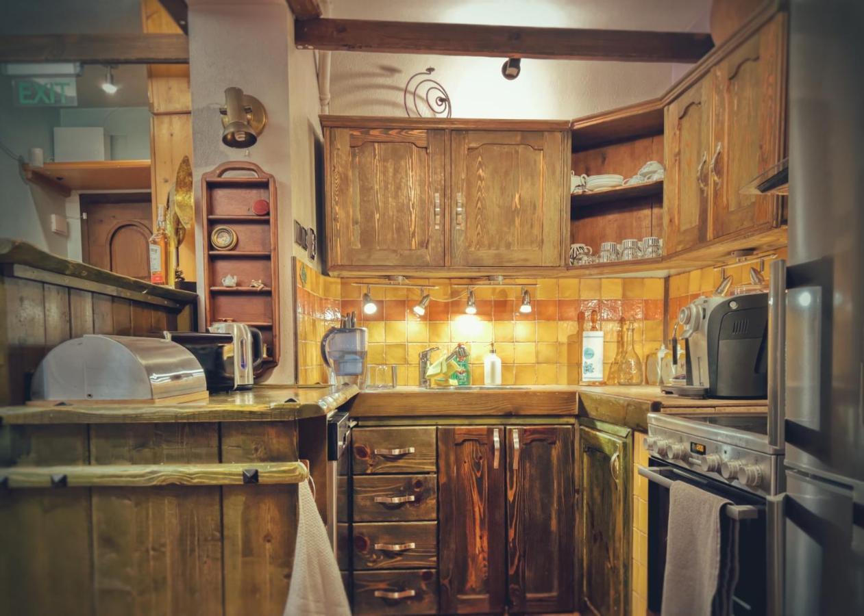 Тhe Bohemian Lodge-Entire House With Sauna Wielkie Tyrnowo Zewnętrze zdjęcie