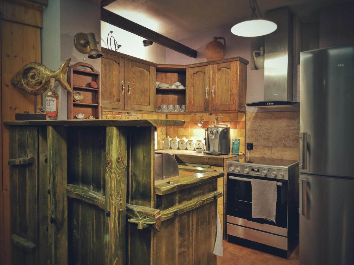 Тhe Bohemian Lodge-Entire House With Sauna Wielkie Tyrnowo Zewnętrze zdjęcie