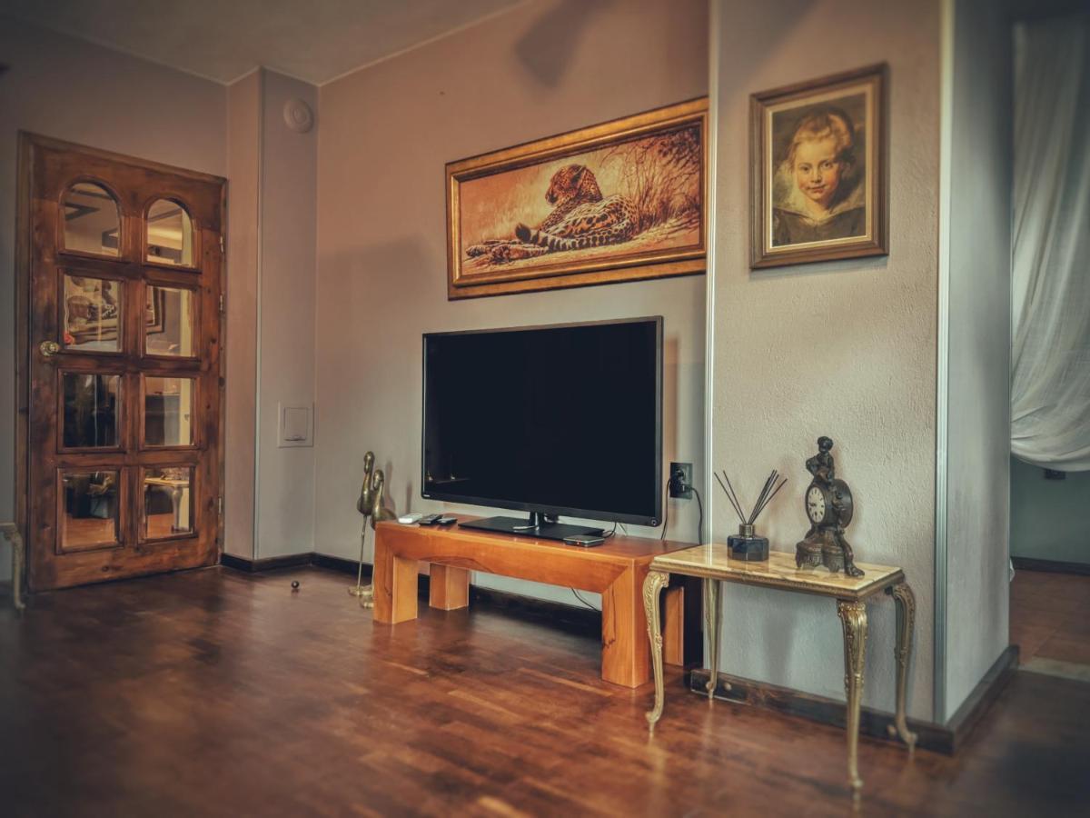 Тhe Bohemian Lodge-Entire House With Sauna Wielkie Tyrnowo Zewnętrze zdjęcie
