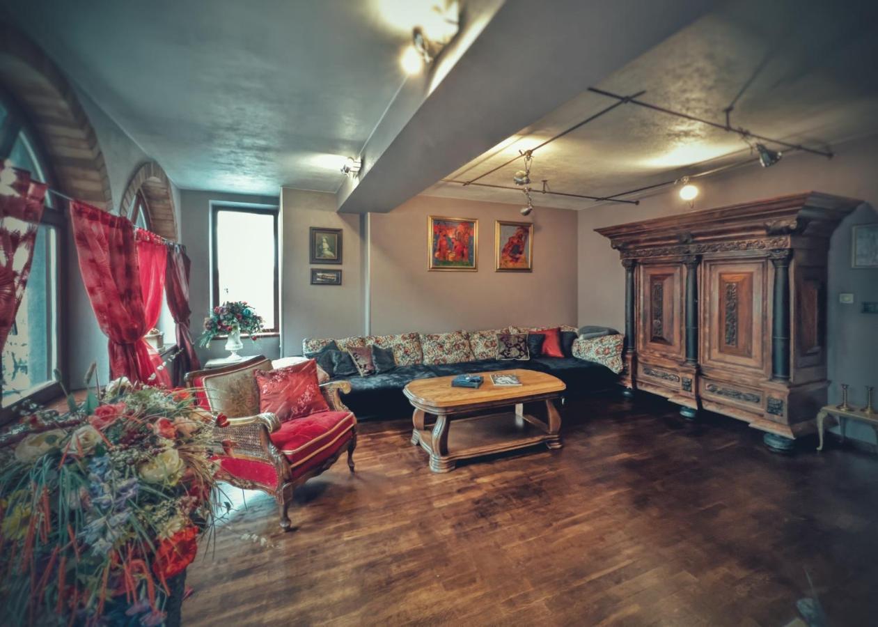 Тhe Bohemian Lodge-Entire House With Sauna Wielkie Tyrnowo Zewnętrze zdjęcie